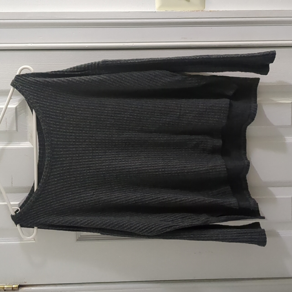 American Eagle Gray Soft & Sexy Plush Cold Shoulder Thermal Long Sleeve - Picture 2 of 7